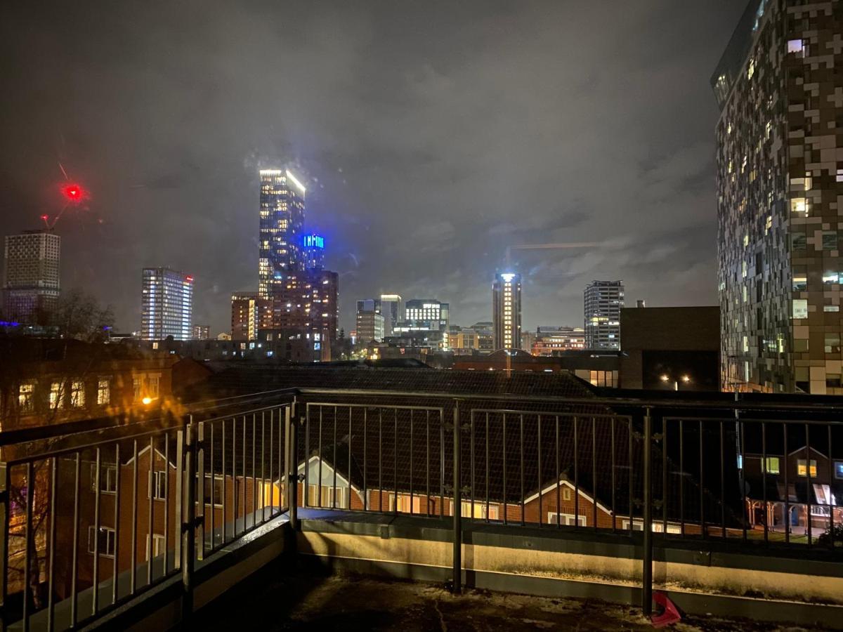 Penthouse Private Room - Top Rated - Great Location Birmingham Dış mekan fotoğraf
