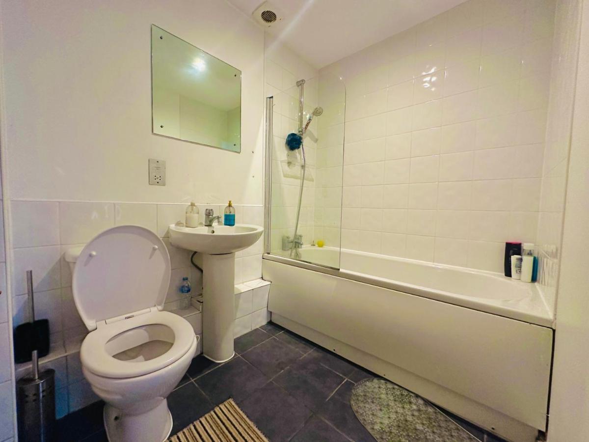 Penthouse Private Room - Top Rated - Great Location Birmingham Dış mekan fotoğraf